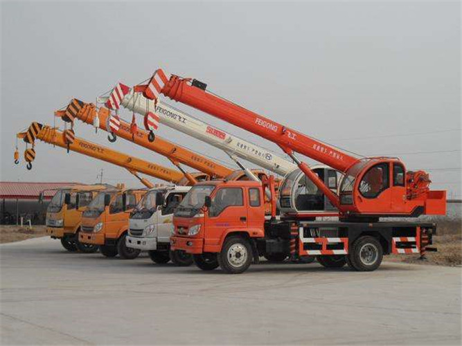 萨迦县设备出现故障导致停工，怎么处理？是否有备用设备替换？